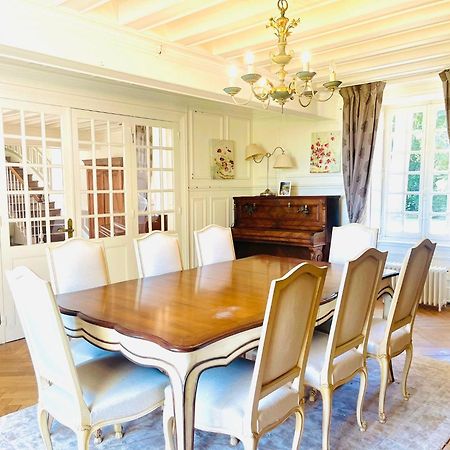 Maison Chaleureuse De 4 A 12 Personnes Neuville-aux-Bois Exterior foto